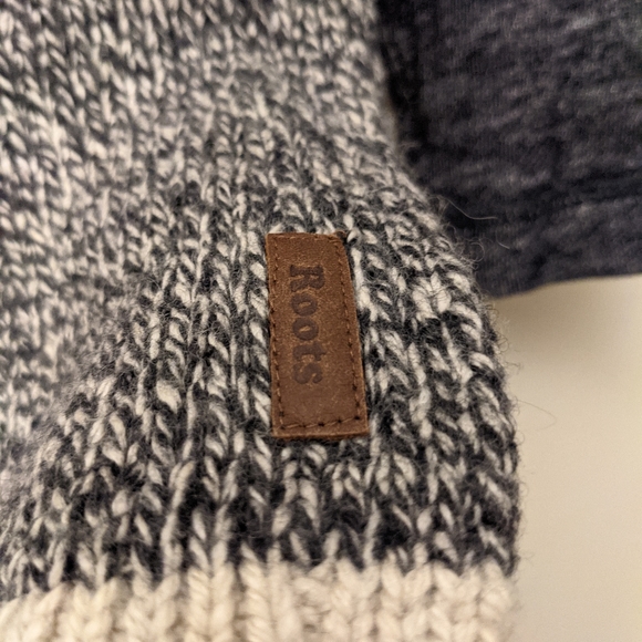 Roots Cabin Sweater - Picture 4 of 7